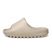 2020 New Kanye Crocks Aqua Slippers Homey Multicolor Croc Flip-flop Light Sandal Comfortable Breathable Chaussure Homme