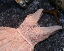 Elegant Pearl Pink Prom Dresses 2020 Sexy Prom Dress Short V Neck Appliques Beading Lace Up Knee-Length Graduation Party Gowns