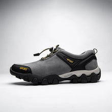 Autumn Men's shoes fashion design Lightweight breathable Men's sneakers outdoor non-slip Lace-up men casual shoes hiking shoes