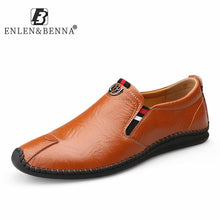 Fashion 2020 New Men Shoes Casual Cow Leather Rubber Men Shoes Loafers Slip on Breathable Luxury Adult Male Flats Shoes Driving