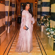 Gorgeous Middle East Pink Lace Full Length Mother of the Bride Dresses Boat Neck Wedding Guest Gowns 2020 New