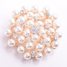 Beautiful Luxury Imitation Pearl Crystal Brooch 2016 New Fashion Round Shape Brooch for Women Gift