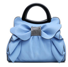 FLYING BIRDS! 2016 women handbag designer women leather handbags retro wedding tote bolsas brands flower embossed bag LM3162fb